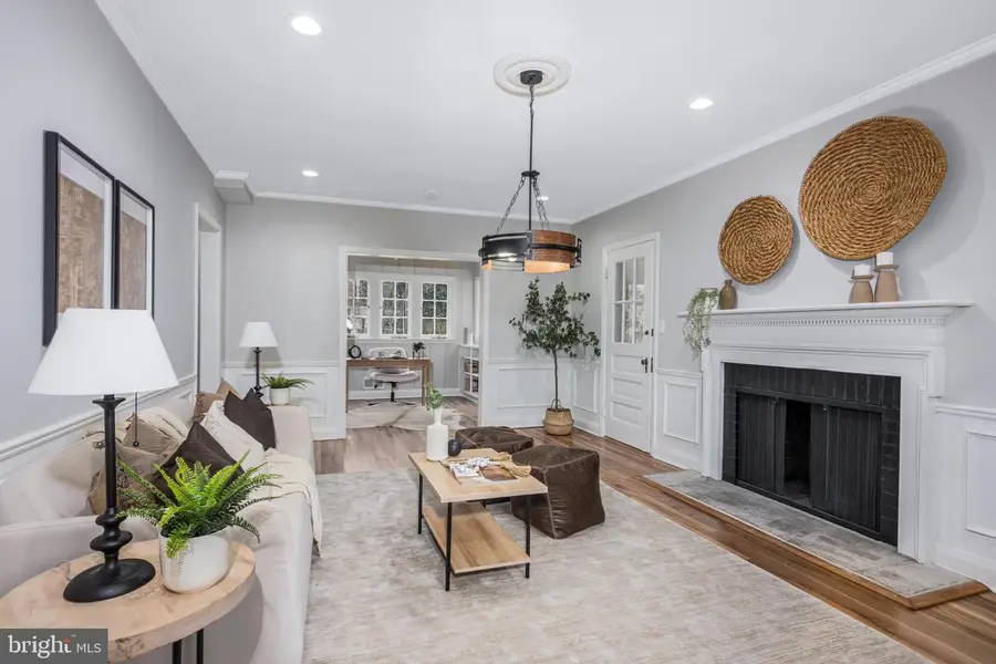 207 Saint Dunstans Rd, Baltimore, MD 21212 - #2