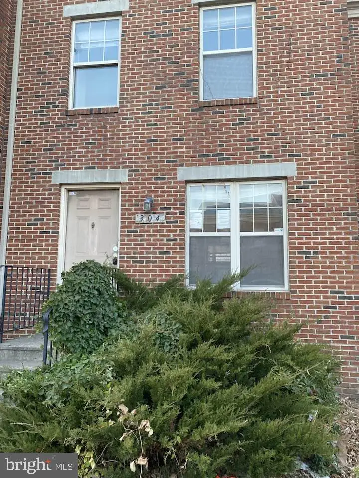 304 N Fremont Ave, Baltimore, MD 21201 - Image #1