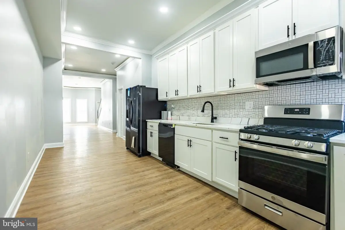 820 N Monroe St, Baltimore, MD 21217 - Image #1