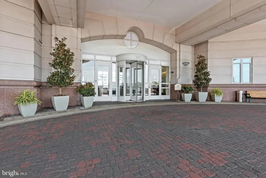 100 Harborview Dr #814, Baltimore, MD 21230 - Image #2