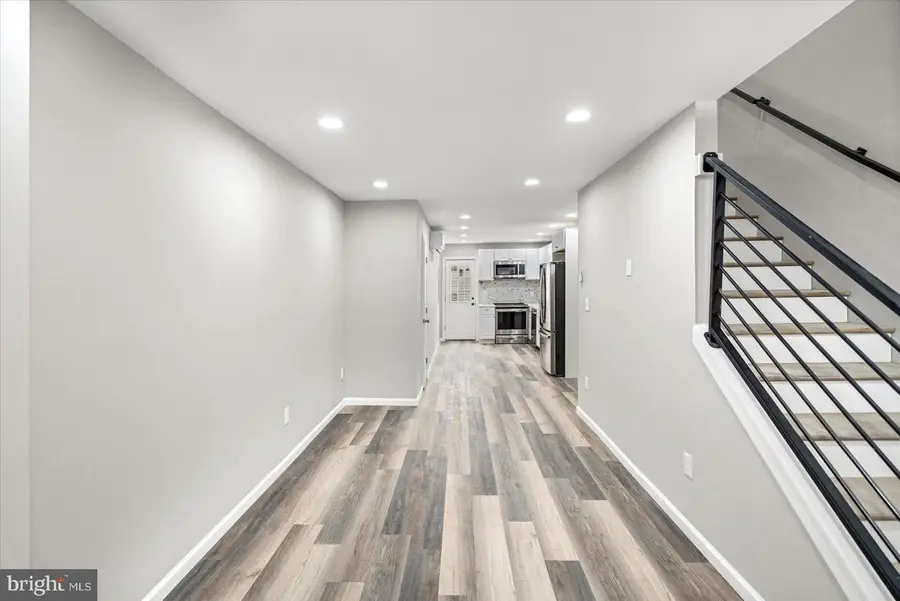 407 Pitman Pl, Baltimore, MD 21202 - #3