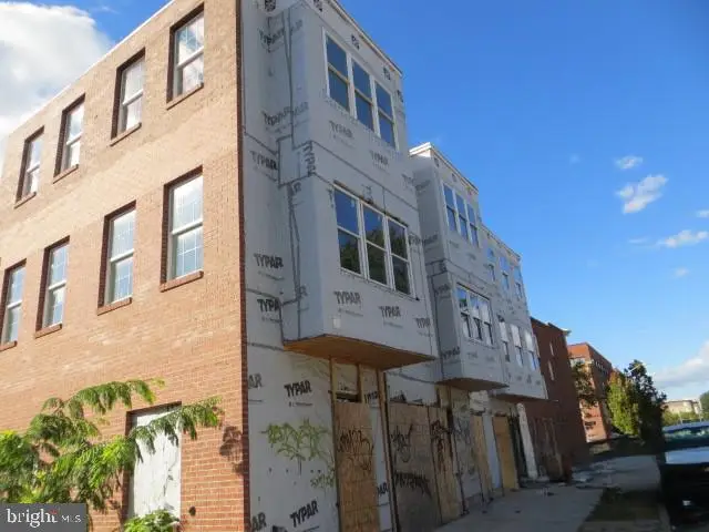 456 Pitman Pl, Baltimore, MD 21202 - Image #2