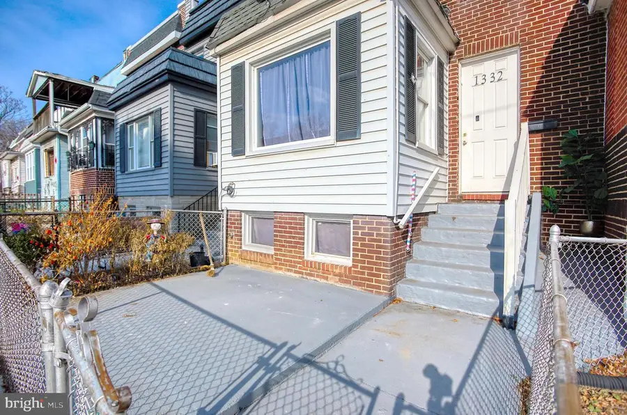 1332 Cambria St, Baltimore, MD 21225 - #3