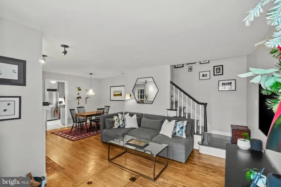 132 W Lee St, Baltimore, MD 21201 - Image #2