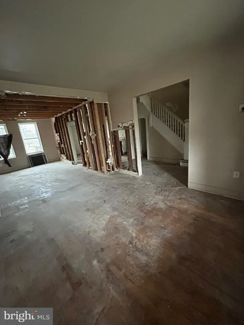 2802 Springhill Ave, Baltimore, MD 21215 - Image #2