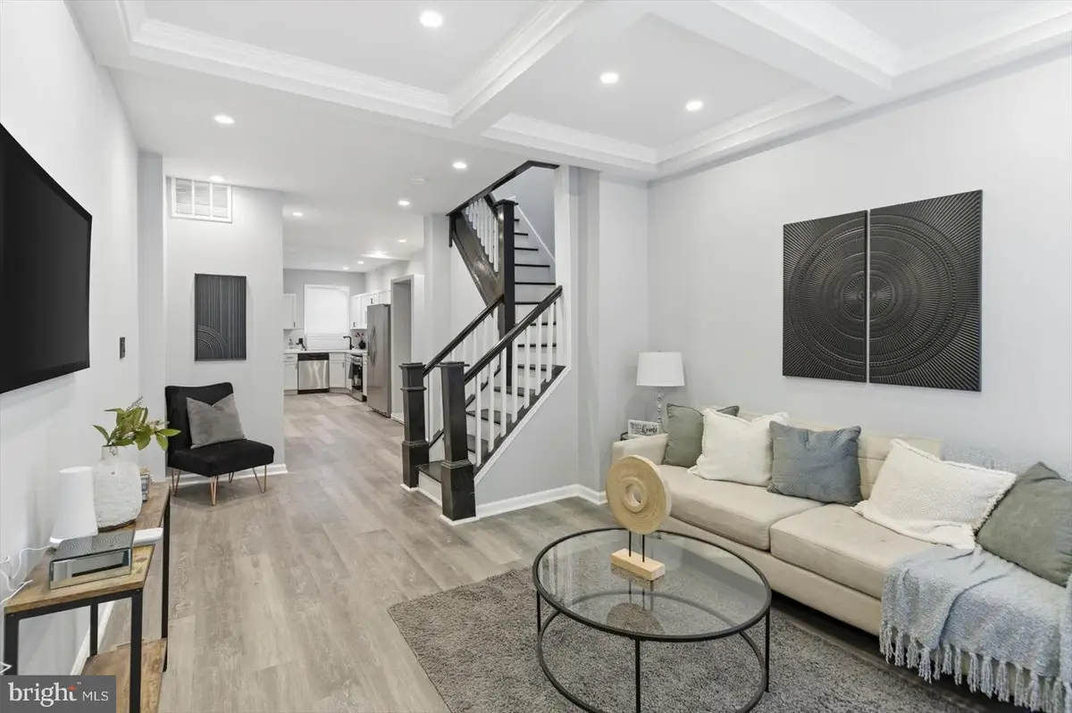 2033 N Bentalou St, Baltimore, MD 21216 - Image #1