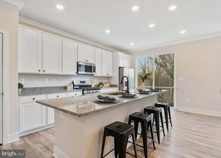 4202 Laplata Ave, Baltimore, MD 21211 - Image #2