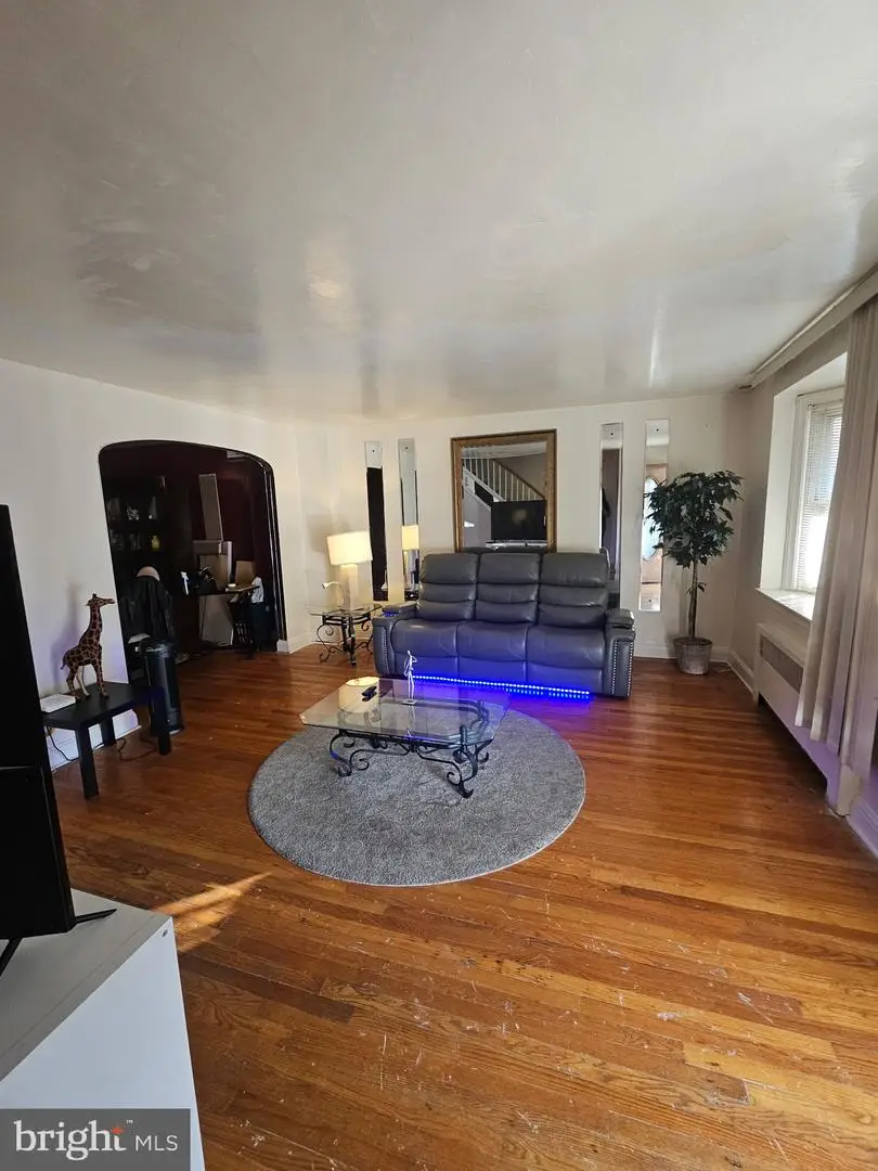 3915 Ednor Rd, Baltimore, MD 21218 - Image #2