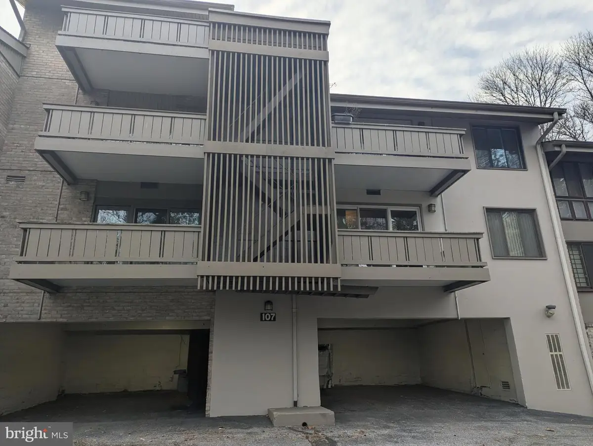 107 Cross Keys Rd #r107c, Baltimore, MD 21210 - Image #1