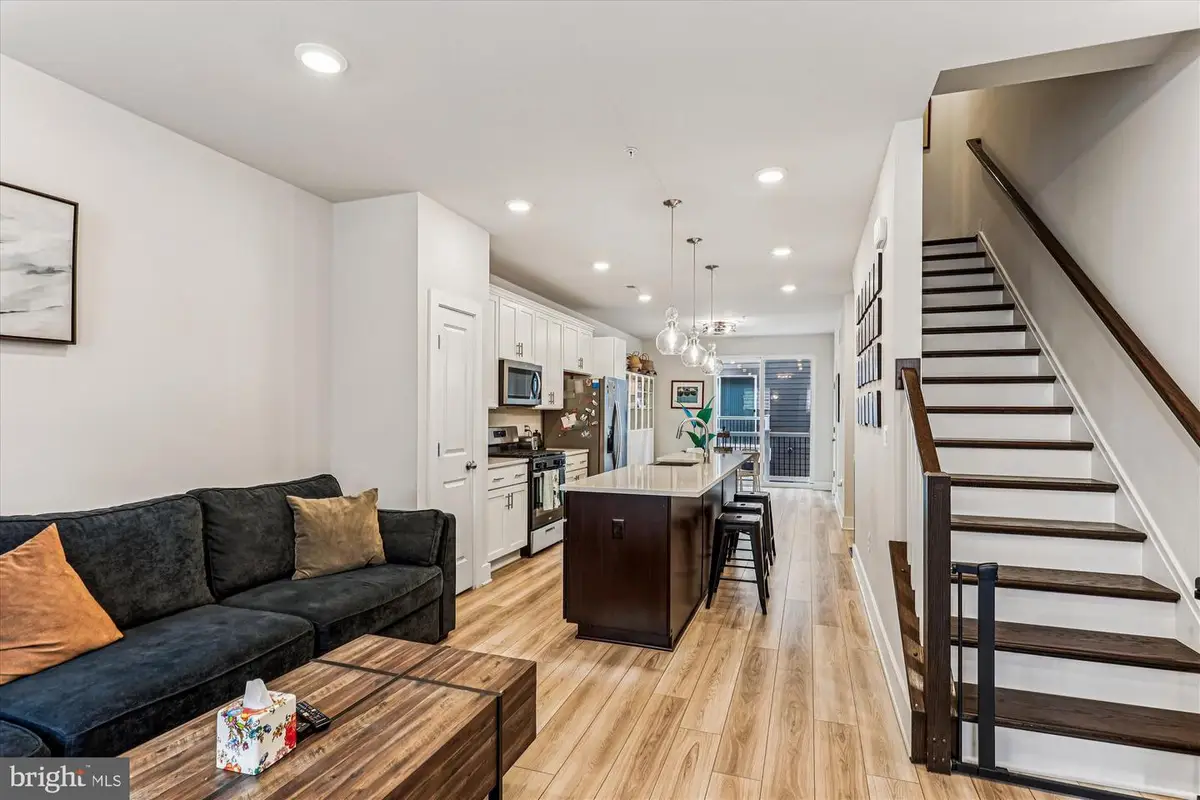 112 Glass Ln, Baltimore, MD 21230 - Image #1