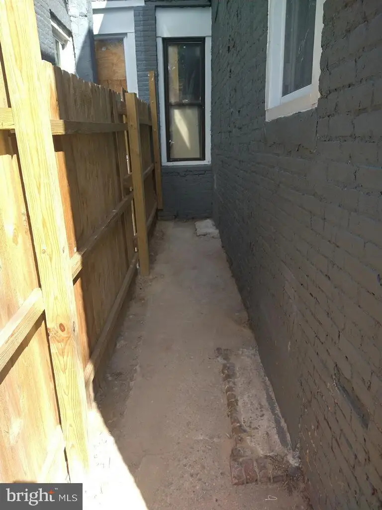 1304 Ensor St, Baltimore, MD 21202 - #2