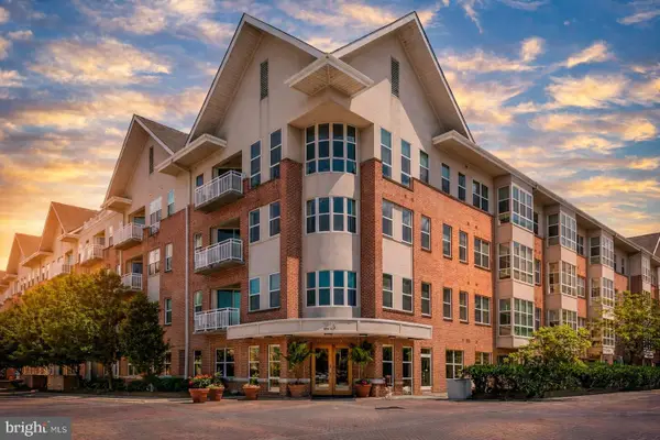 23 Pierside Dr #315, BALTIMORE, MD 21230