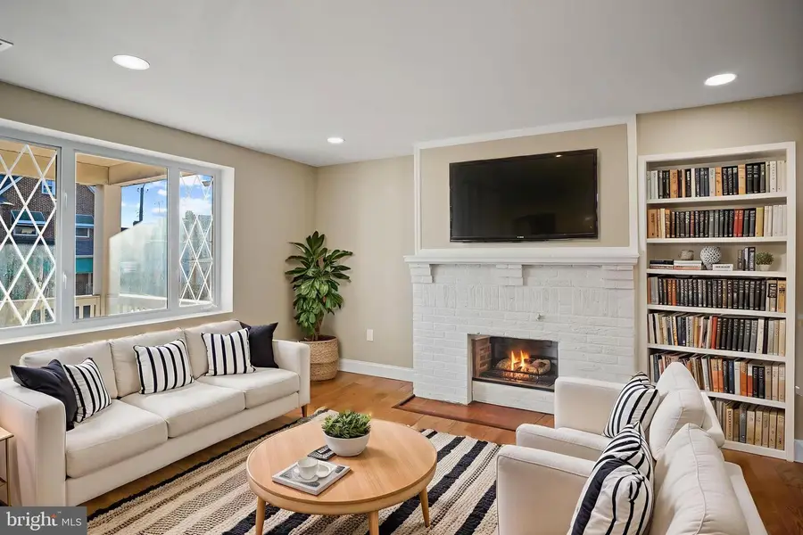 604 N Augusta Ave, Baltimore, MD 21229 - Image #3