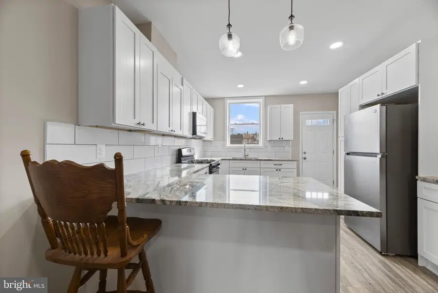 29 N Clinton St, Baltimore, MD 21224 - #3