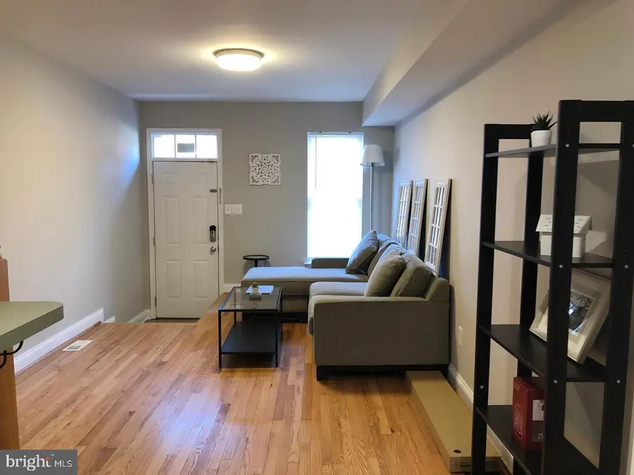 402 N Chester St, Baltimore, MD 21231 - Image #3