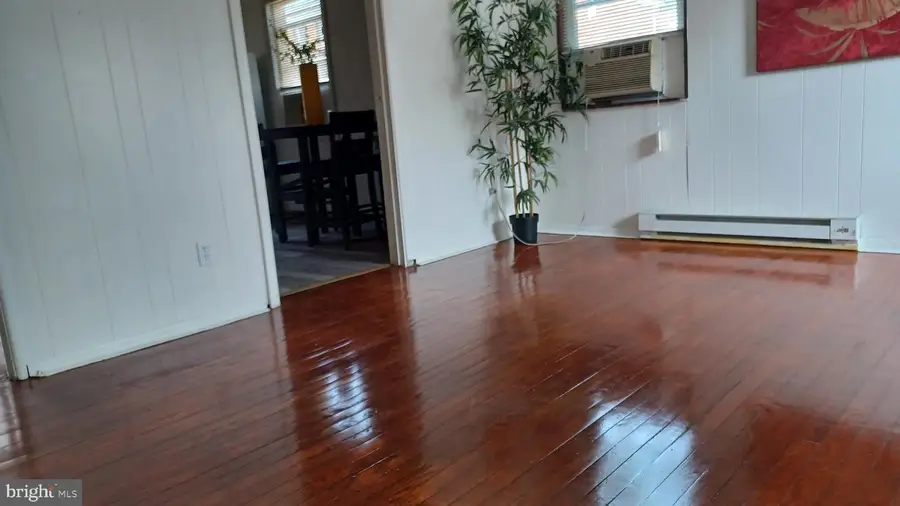 4301 Seidel Ave, Baltimore, MD 21206 - Image #3