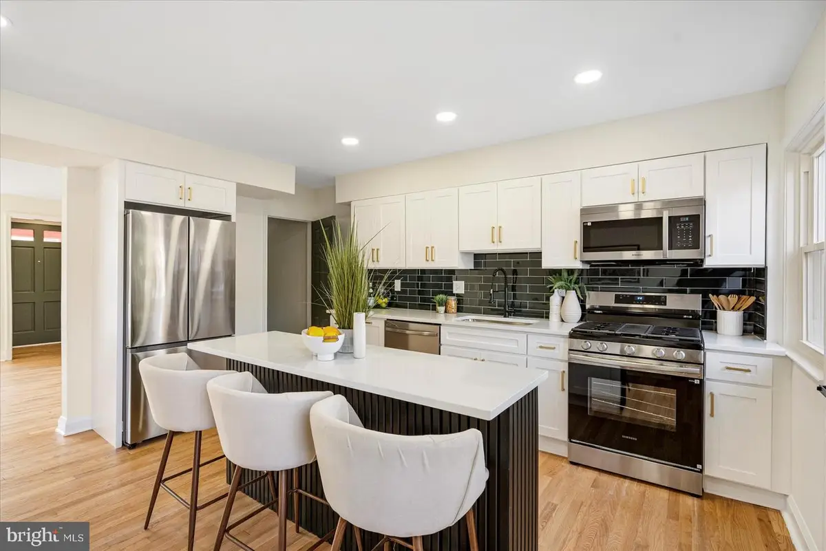 1542 Kennewick Rd, Baltimore, MD 21218 - Image #1