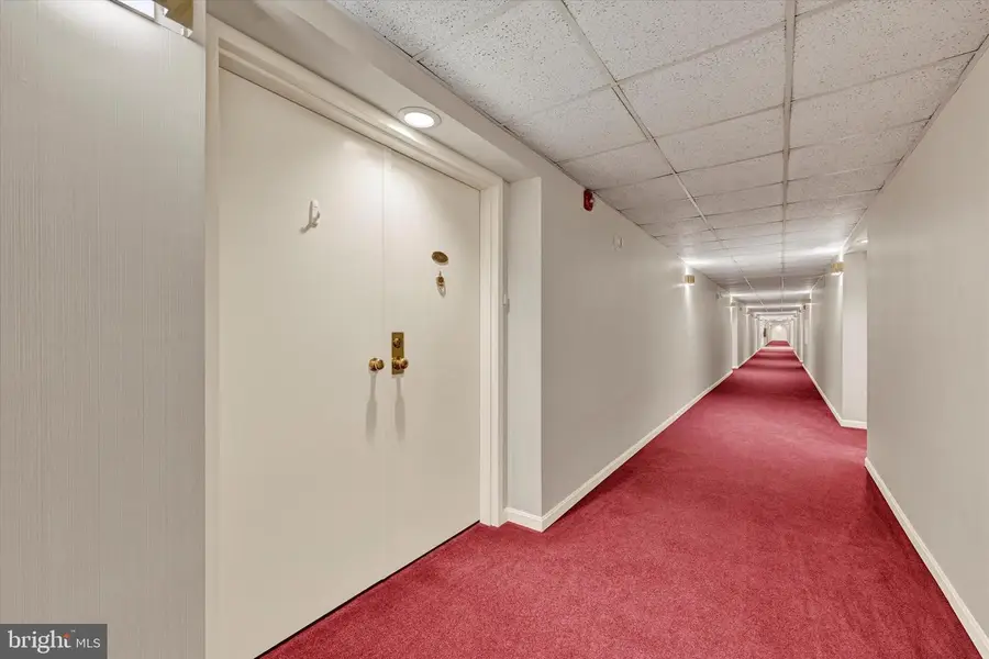 1040 Deer Ridge Dr #213, Baltimore, MD 21210 - Image #3