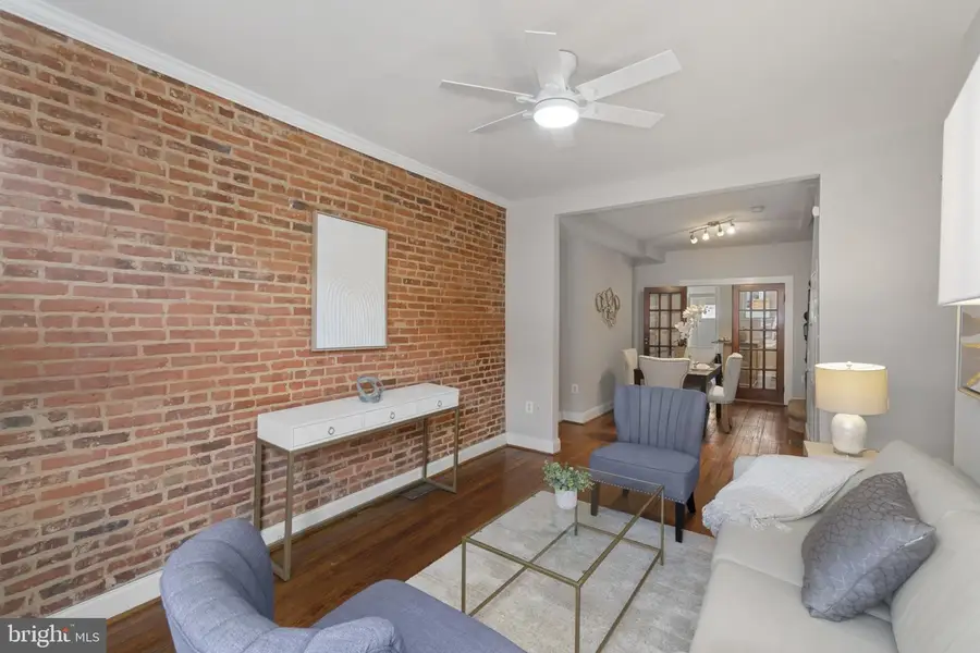 705 S Robinson St, Baltimore, MD 21224 - Image #2