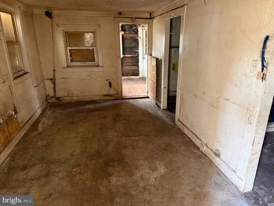 1704 Harman Ave, Baltimore, MD 21230 - Image #2