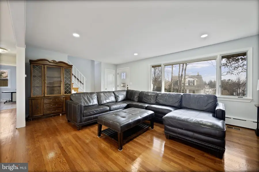 4001 Parkwood Ave, Baltimore, MD 21206 - Image #3