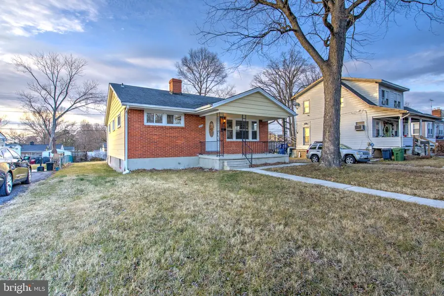 6410 Fair Oaks Ave, Baltimore, MD 21214 - Image #2