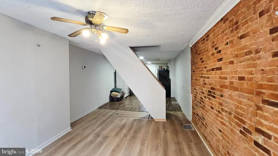 117 Bloomsberry St, Baltimore, MD 21230 - Image #2