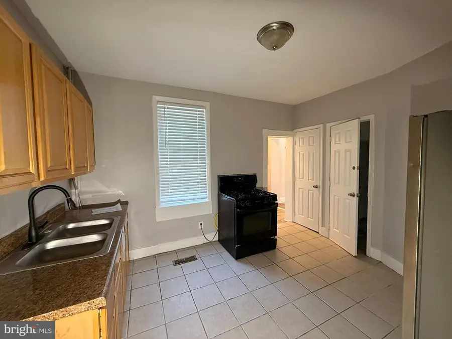 4014 Penhurst Ave, Baltimore, MD 21215 - Image #3