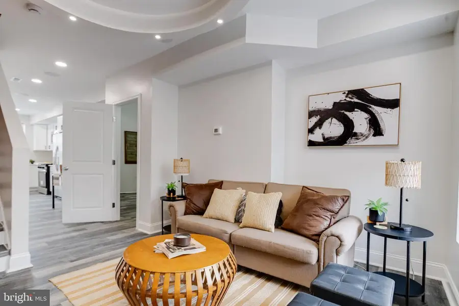 315 N Robinson St, Baltimore, MD 21224 - Image #2