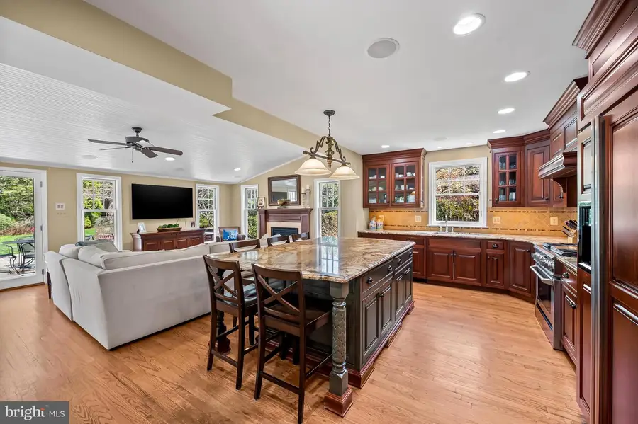 5911 Meadowood Rd, Baltimore, MD 21212 - #3