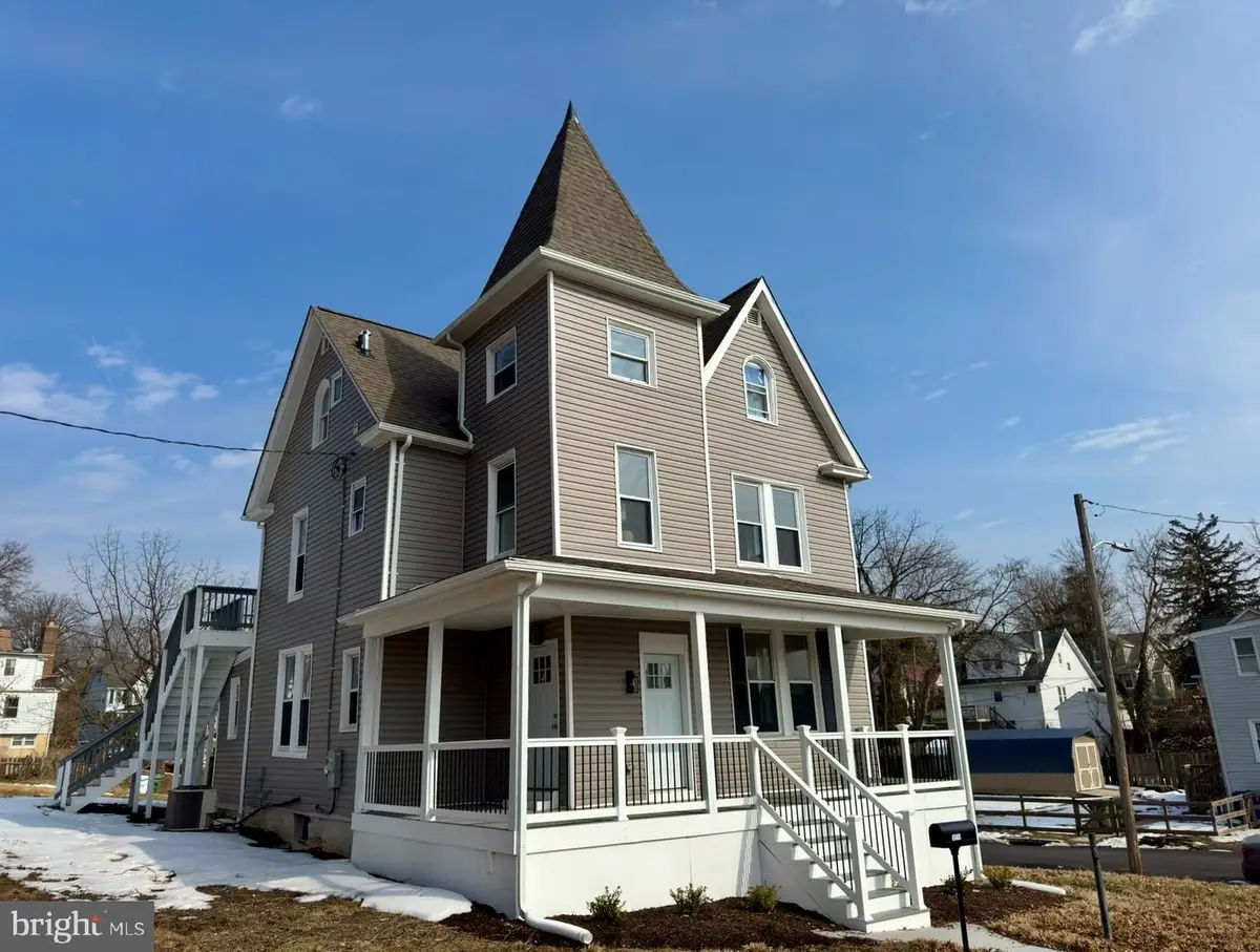 3110 Hamilton Ave, Baltimore, MD 21214 - #1