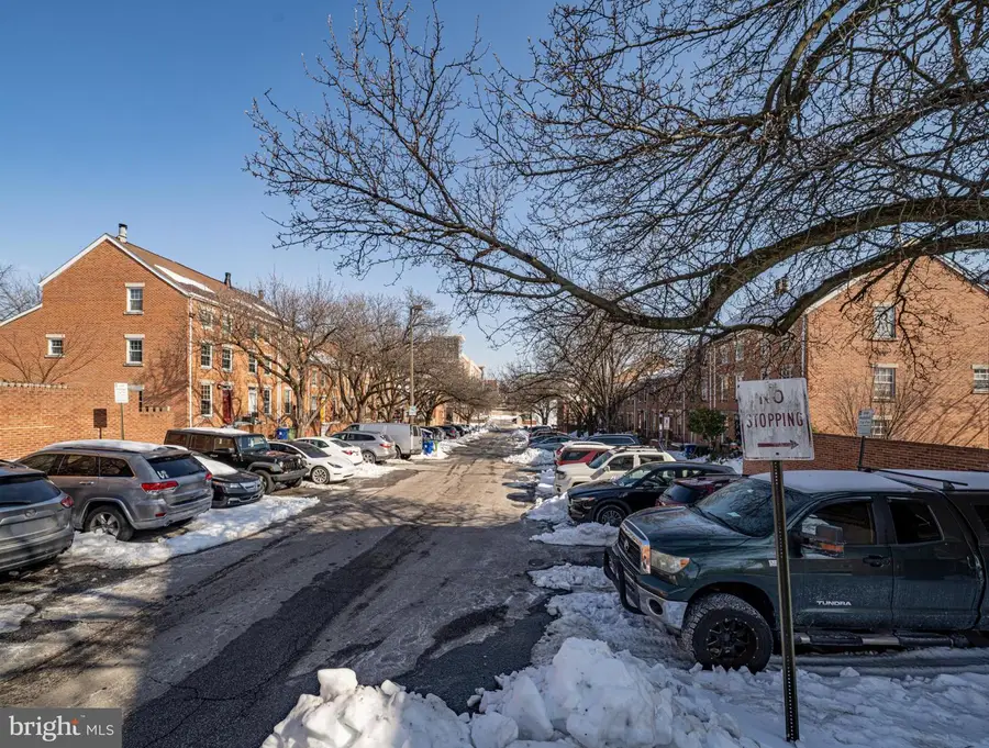 33 N Ann St, Baltimore, MD 21231 - #2