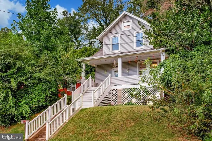 6204 Everall Ave, Baltimore, MD 21206 - #2