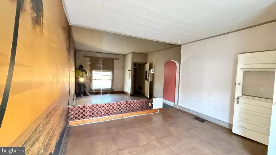 412 N Haven St, Baltimore, MD 21224 - Image #3