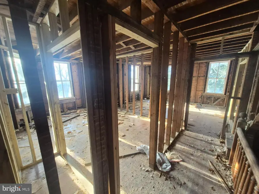 3806 Parkside Dr, Baltimore, MD 21206 - Image #3