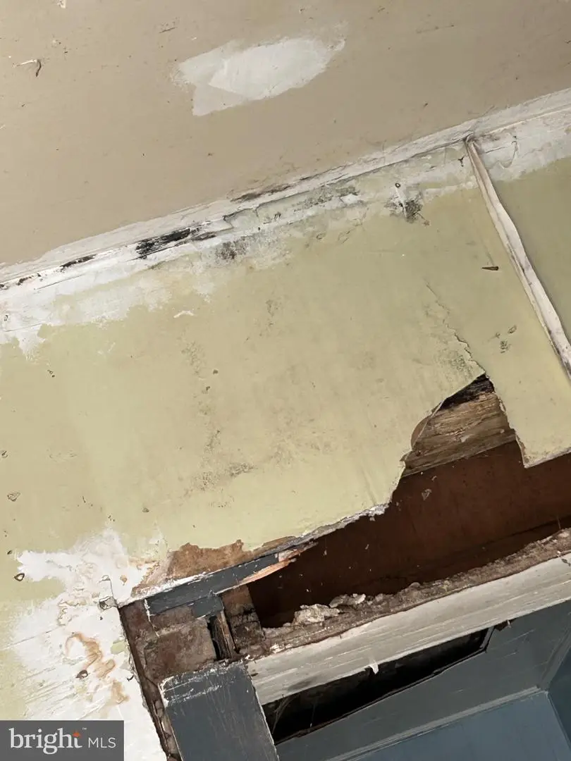 3529 E Fayette St E, Baltimore, MD 21224 - #3