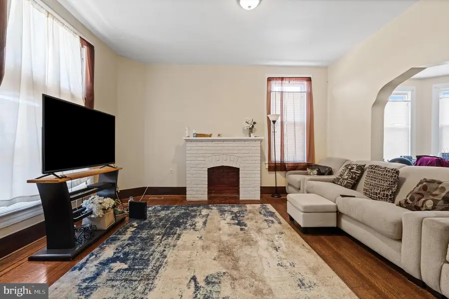 4124 W Forest Park Ave W, Baltimore, MD 21207 - #3