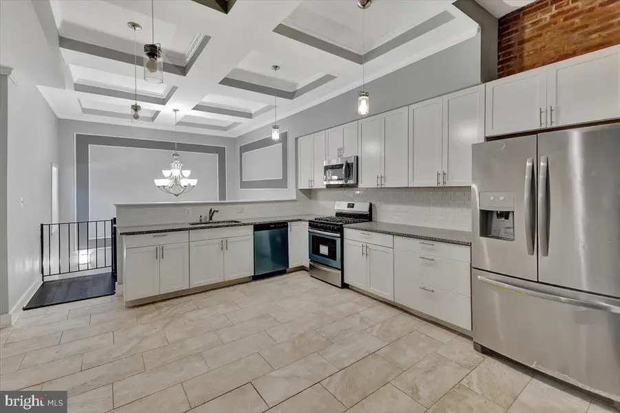 1541 N Bond St, Baltimore, MD 21213 - #3