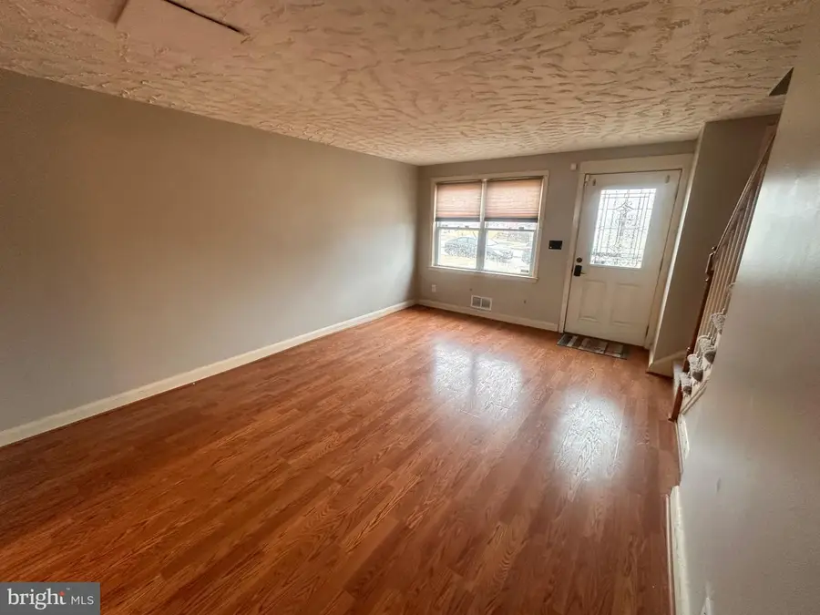 748 Bethnal Rd, Baltimore, MD 21229 - #3