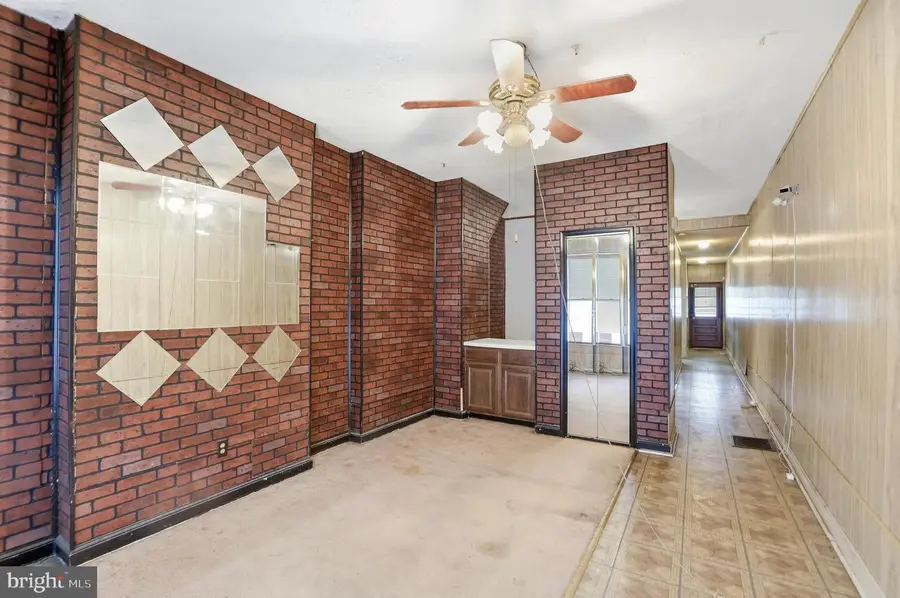 512 N Patterson Park Ave, Baltimore, MD 21205 - #3