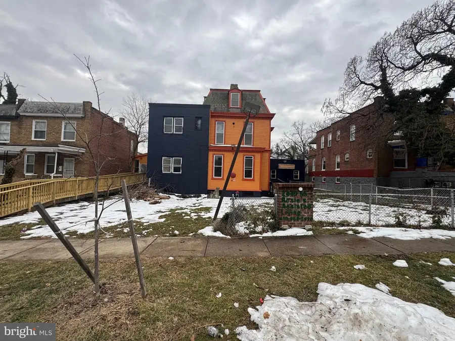 2449 Shirley Ave, Baltimore, MD 21215 - #2