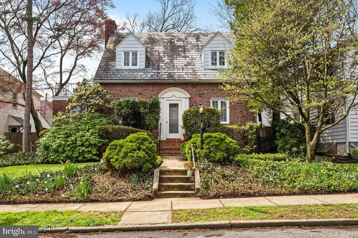 4408 Sedgwick Rd, Baltimore, MD 21210 - #1