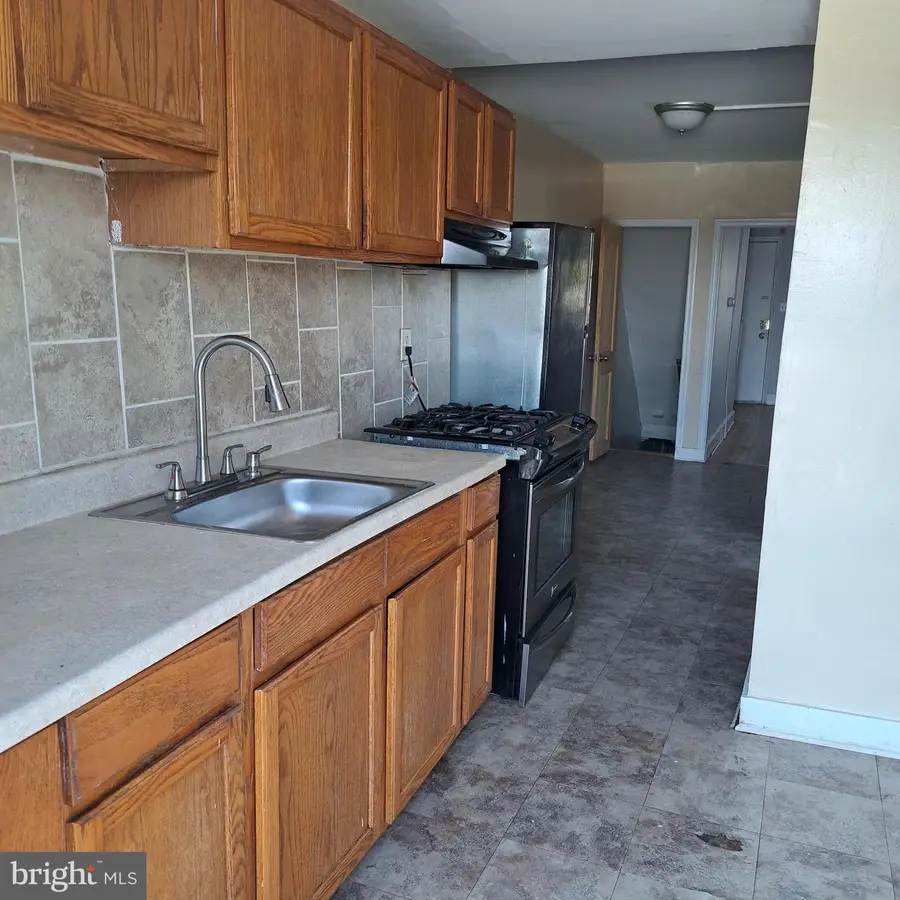 2805 Sunset Dr, Baltimore, MD 21223 - #3