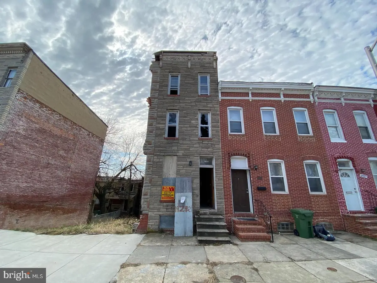 1921 Hollins St, Baltimore, MD 21223 - #1