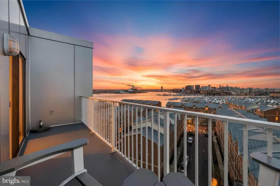 2702 Lighthouse Pt E #720, Baltimore, MD 21224 - #2