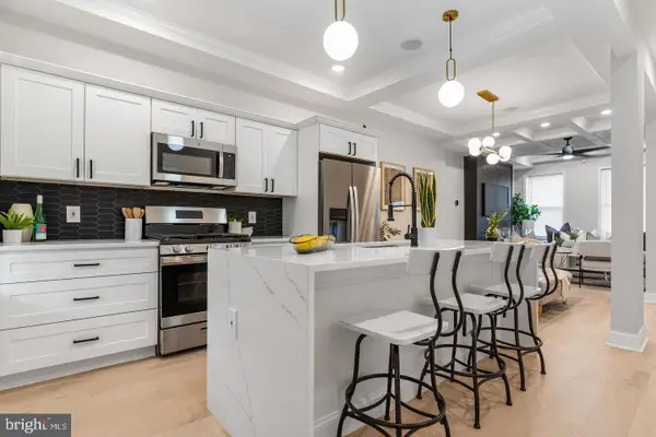 1350 James St, BALTIMORE, MD 21223