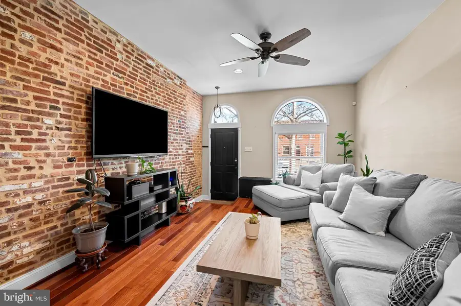 724 S Conkling St, Baltimore, MD 21224 - #3