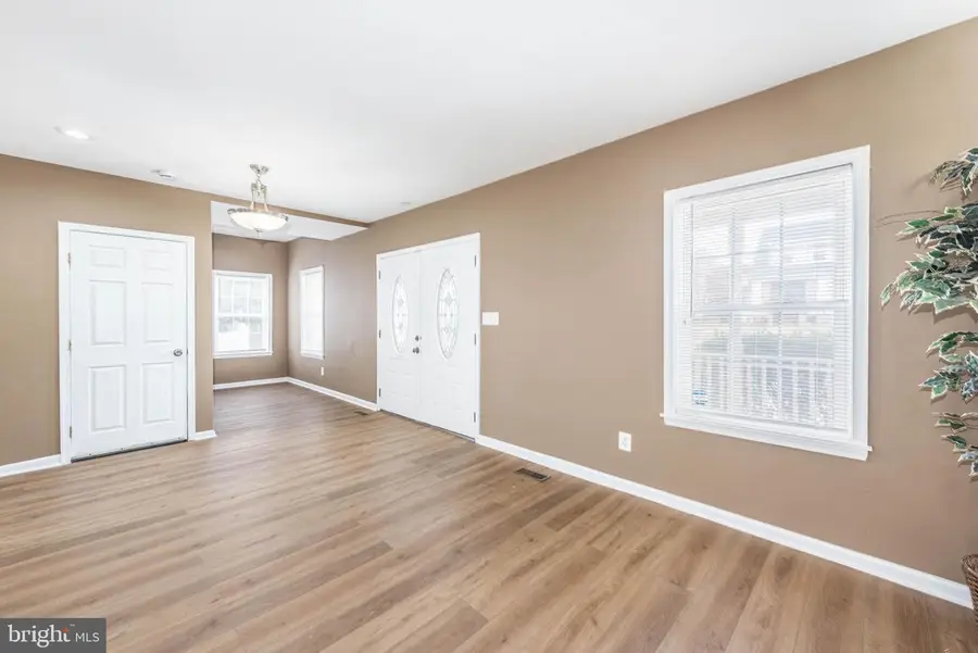 4021 Barrington Rd, Baltimore, MD 21207 - #3