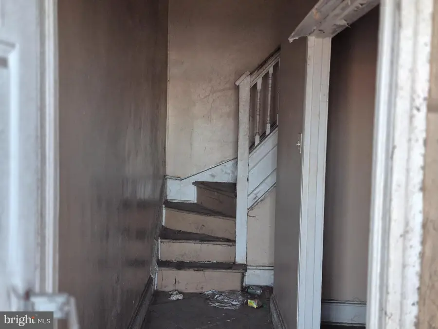 516 N Franklintown Rd N, Baltimore, MD 21223 - #2