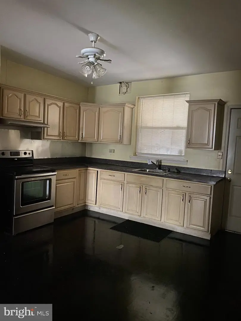 206 W Lorraine Ave, Baltimore, MD 21211 - #3